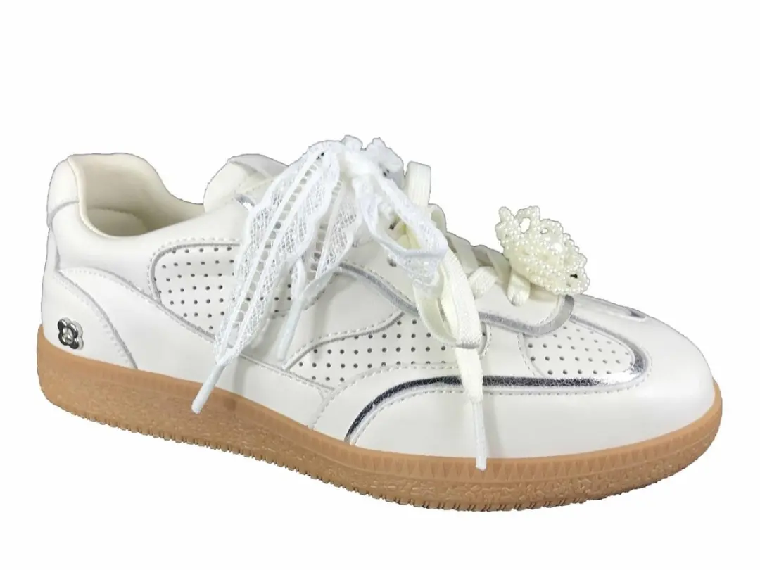 NOA HARMON SNEAKER