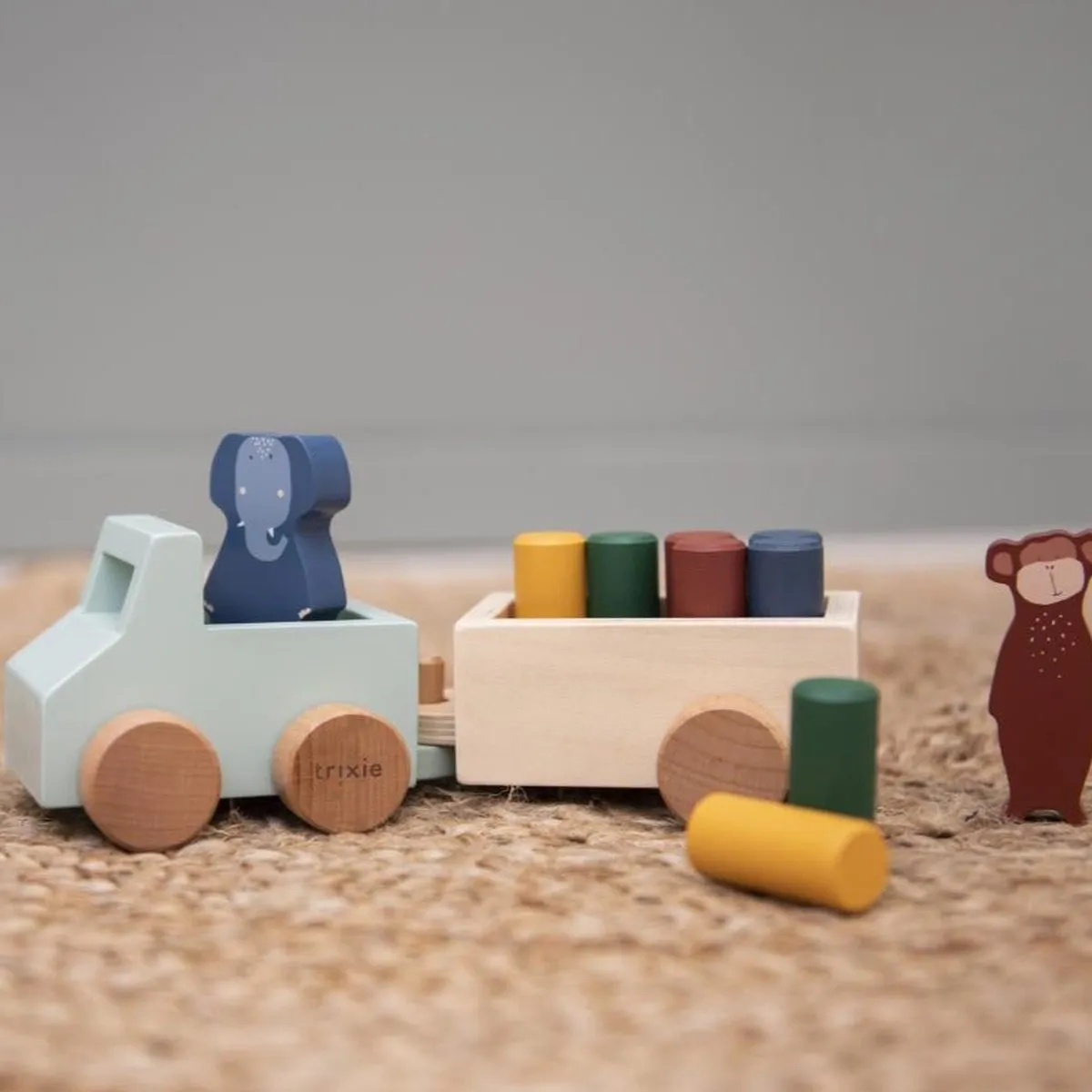 Trixie Houten Speelgoedauto met Aanhangwagen 36-807 - Multi