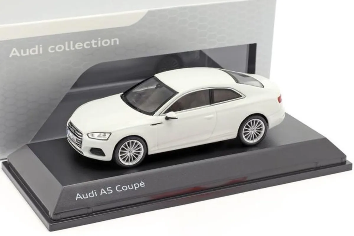 Audi A5 Coupé 1/43 Schaalmodel