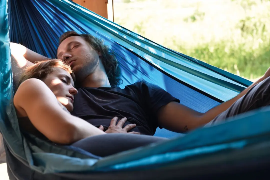 Cocoon Travel Hamock Double Blue Moon - afbeelding 3 van 4