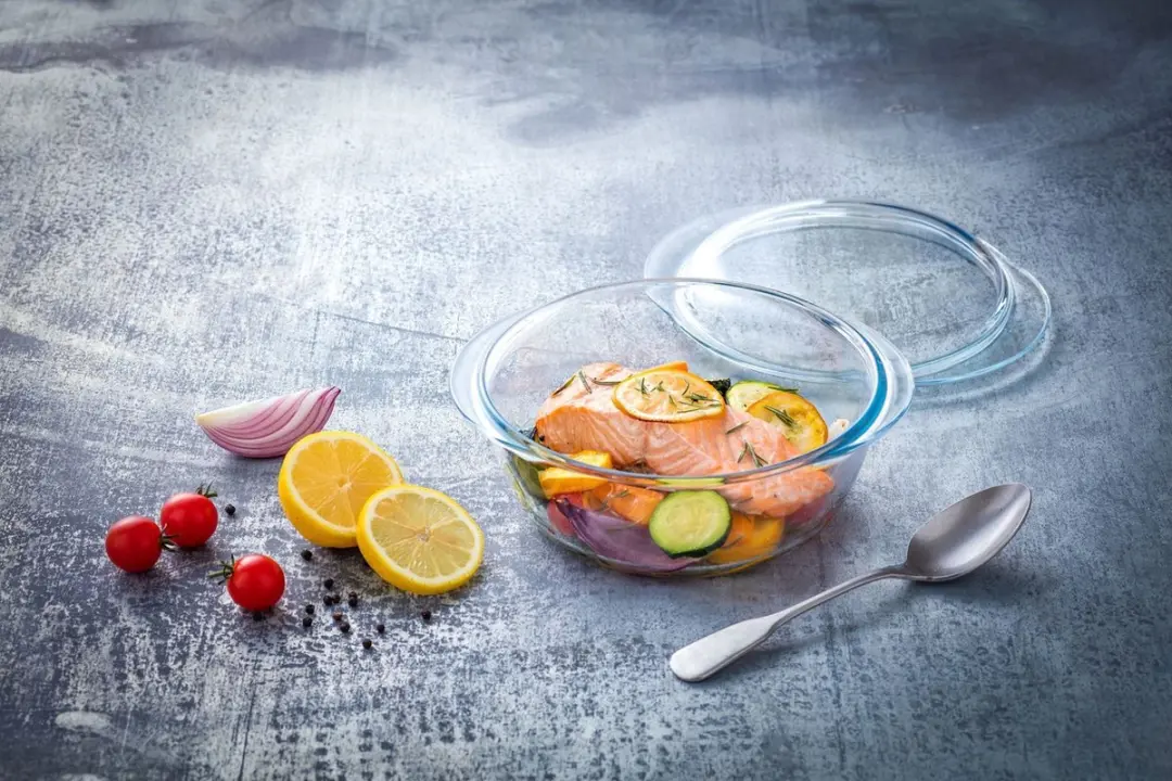 Pyrex Essentials Ovenschaal met deksel 1,6L - afbeelding 6 van 6