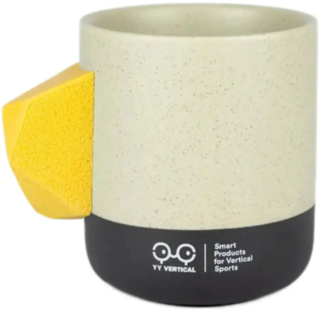 YY Vertical Climbing Mug Evo Geel 450ml