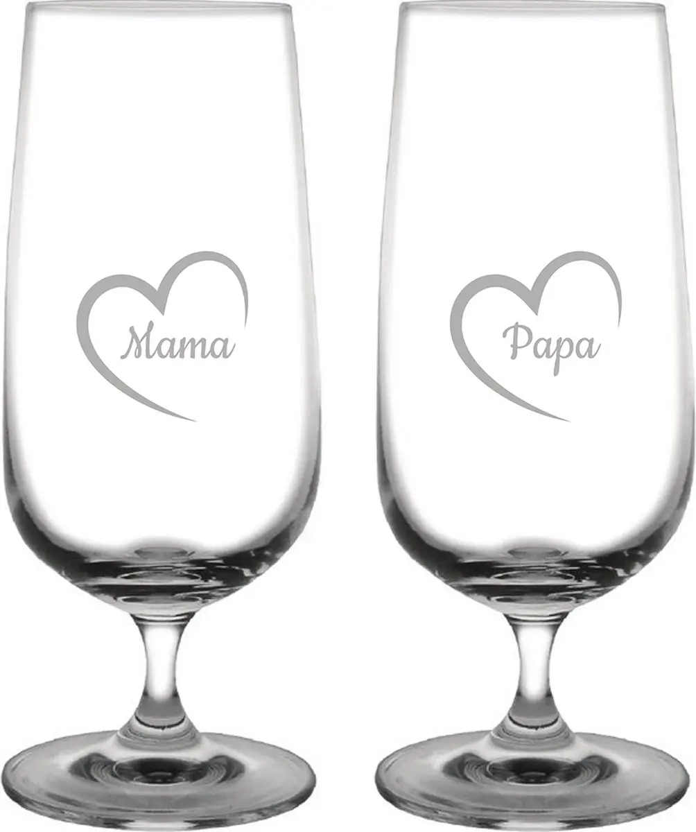 Gegraveerde bierglas op voet 41cl Mama met hartje & Papa met hartje