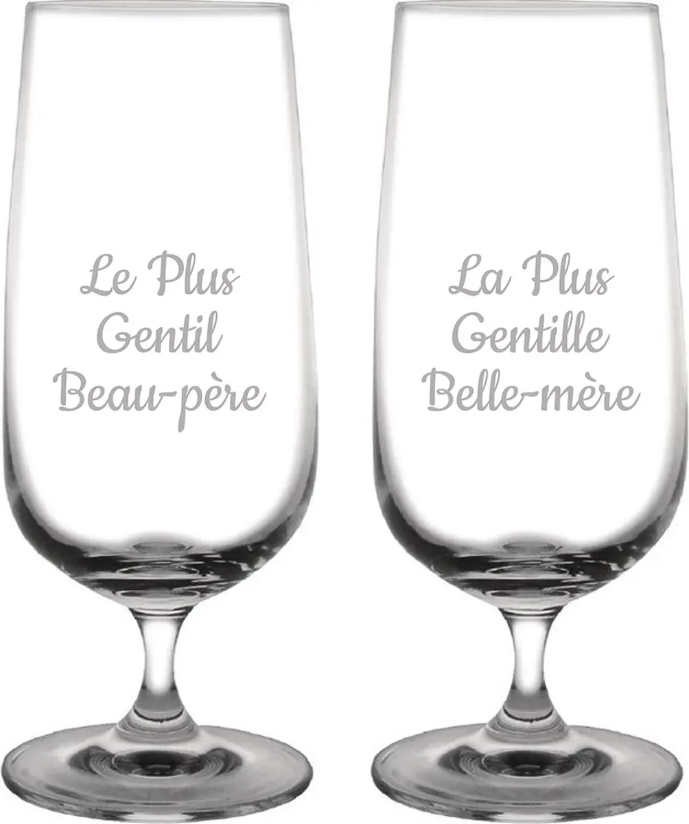 Bierglas op voet gegraveerd
