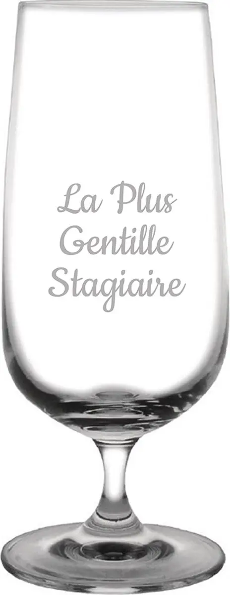 Bierglas op voet gegraveerd
