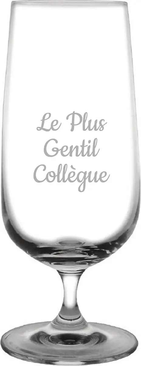 Bierglas op voet gegraveerd