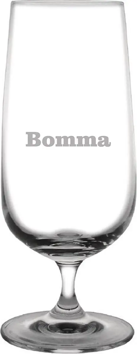 Bierglas op voet gegraveerd