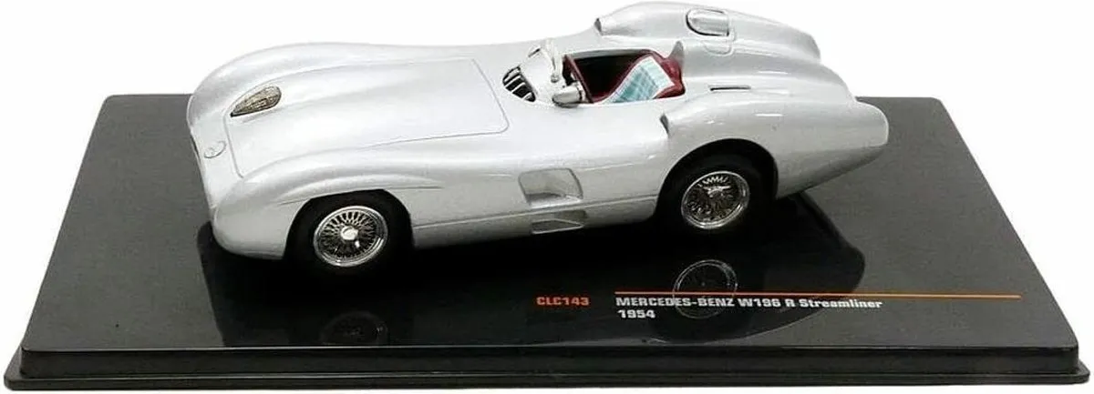 Mercedes-Benz W196 R Streamliner 1954 IXO Models 1:43 - Multicolor