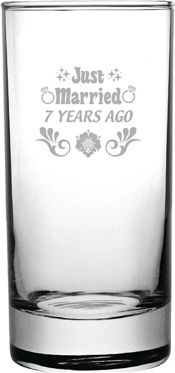 Gegraveerde longdrinkglas 28,5cl Just Married 7 years ago