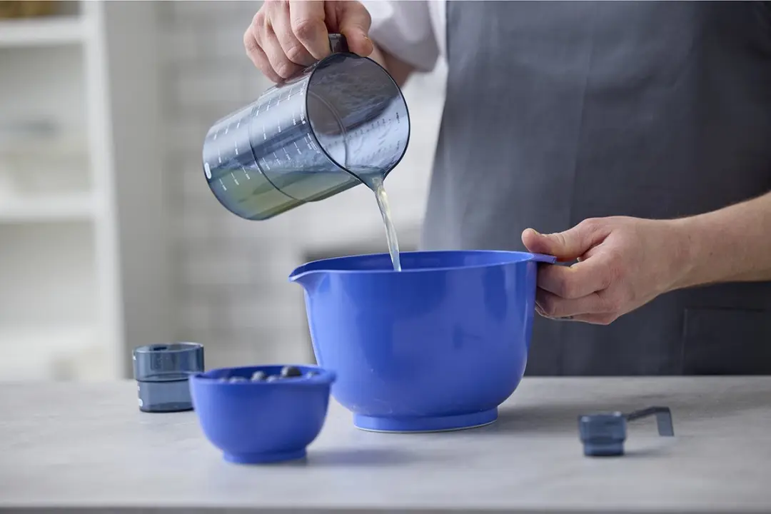 Rosti Mensura Maatbeker 1000ml Dusty Blue - afbeelding 4 van 6