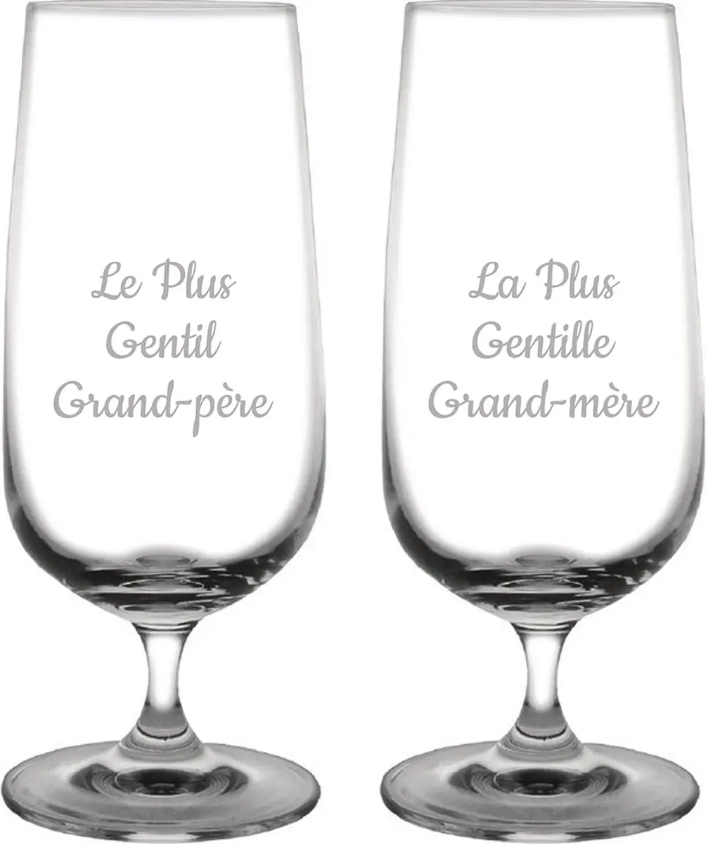 Bierglas op voet gegraveerd