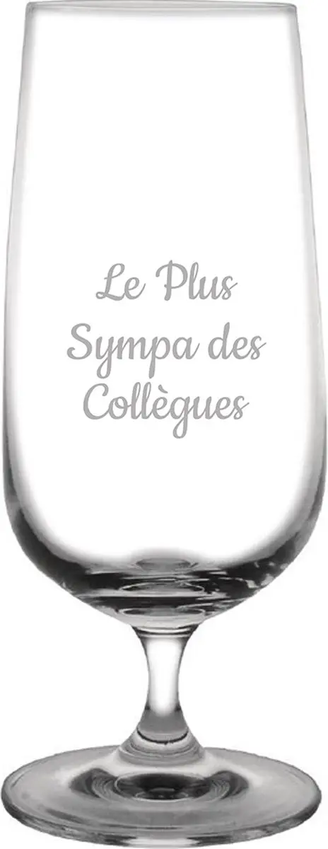 Bierglas op voet gegraveerd