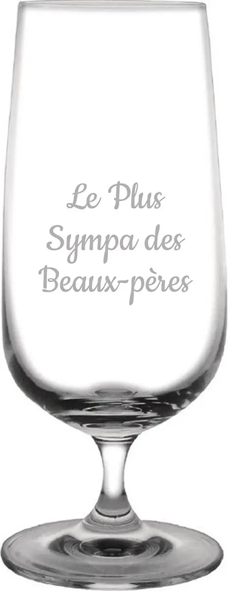 Bierglas op voet gegraveerd