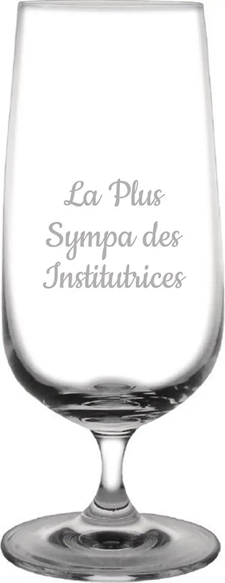 Bierglas op voet gegraveerd