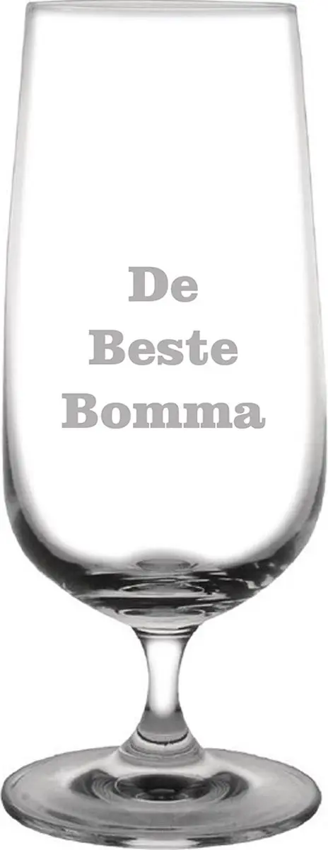 Bierglas op voet gegraveerd