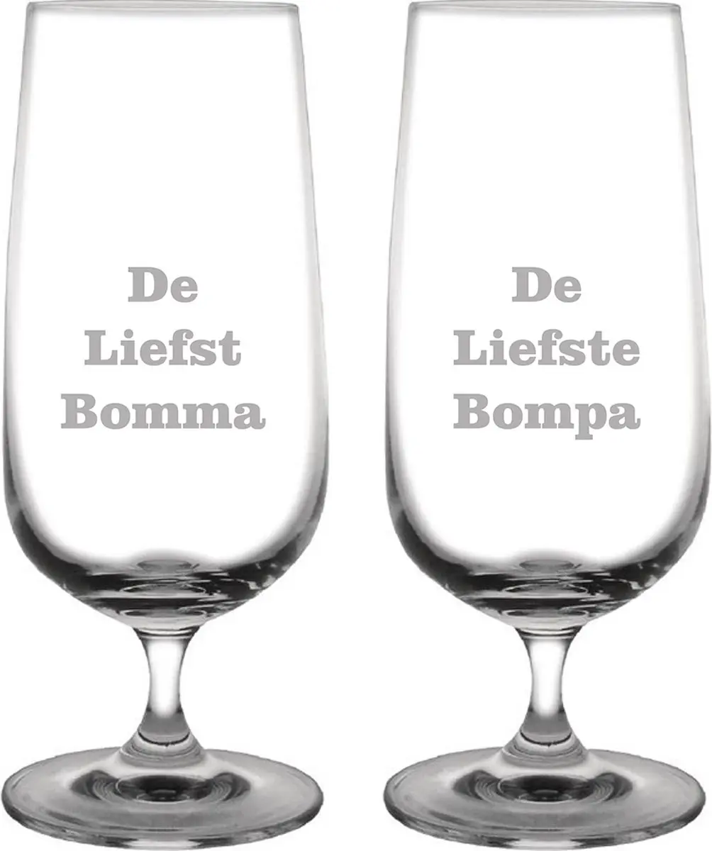 Bierglas op voet gegraveerd
