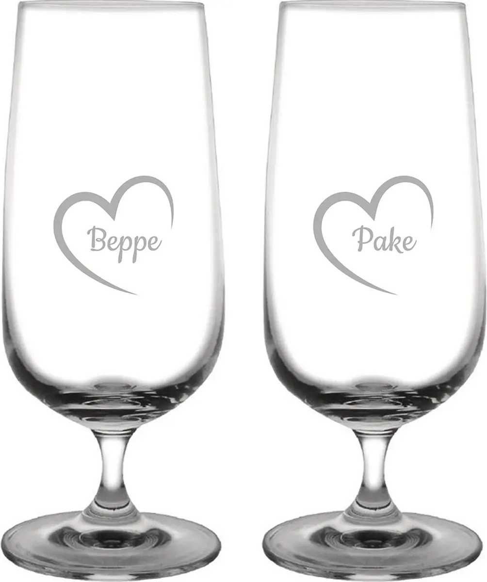 Gegraveerde bierglas op voet 41cl Pake mei hert & Beppe mei hert