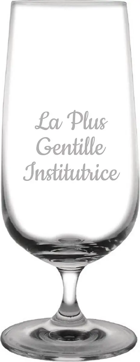 Bierglas op voet gegraveerd