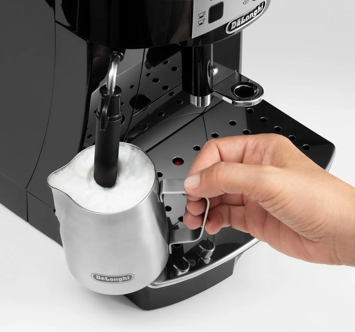 De'Longhi Magnifica S ECAM 22.105.B Koffiezetapparaat - 1,8L - 2 Kopjes - Zwart