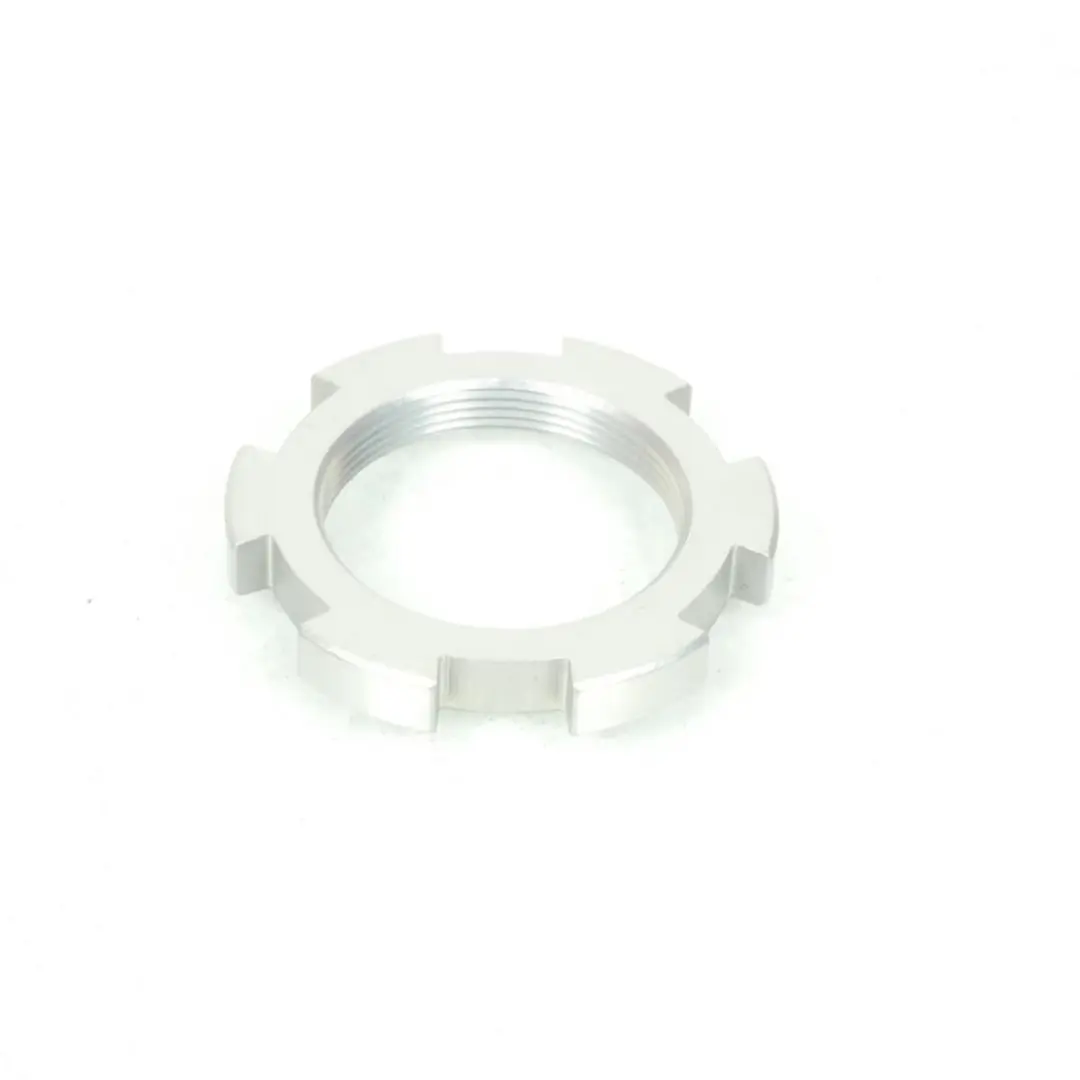 Nokkenmoer balhoofd voor motor Triumph 660 Daytona 2024 T2040304 M30