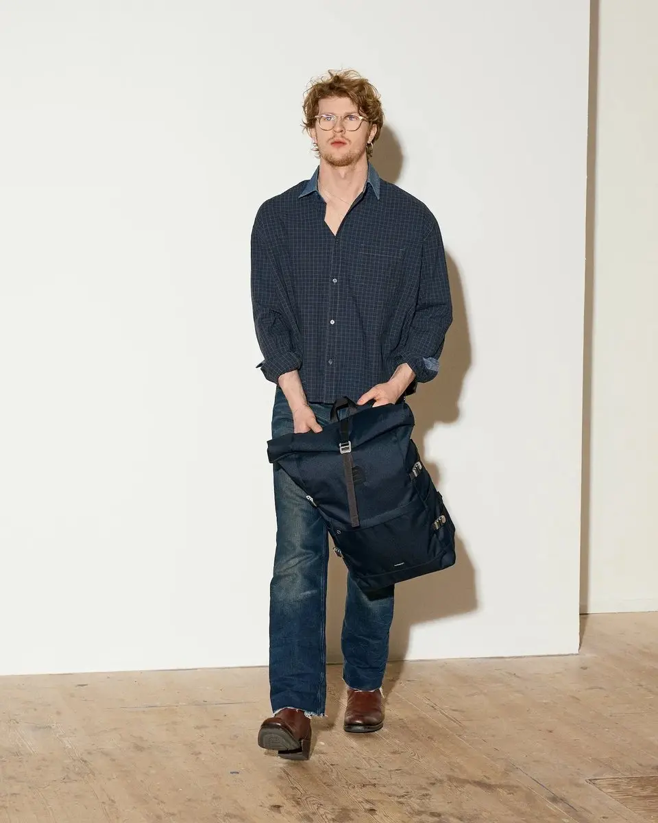Sandqvist Icon Rolltop L Rugzak 26L - Navy - afbeelding 5 van 6
