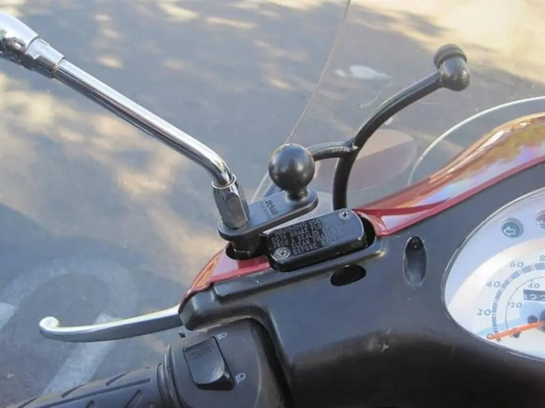 RAM Mounts RAM-B-252U Haakse Spiegel Montagesteun - afbeelding 5 van 6