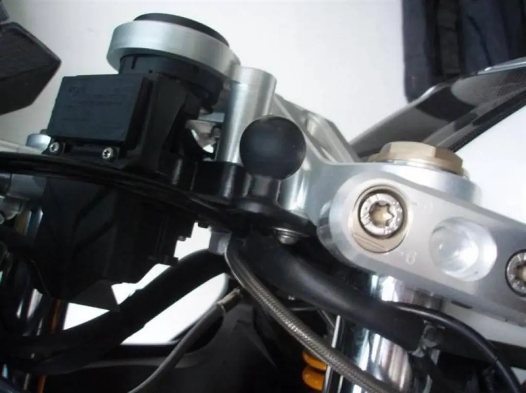 RAM Mounts RAM-B-252U Haakse Spiegel Montagesteun - afbeelding 6 van 6