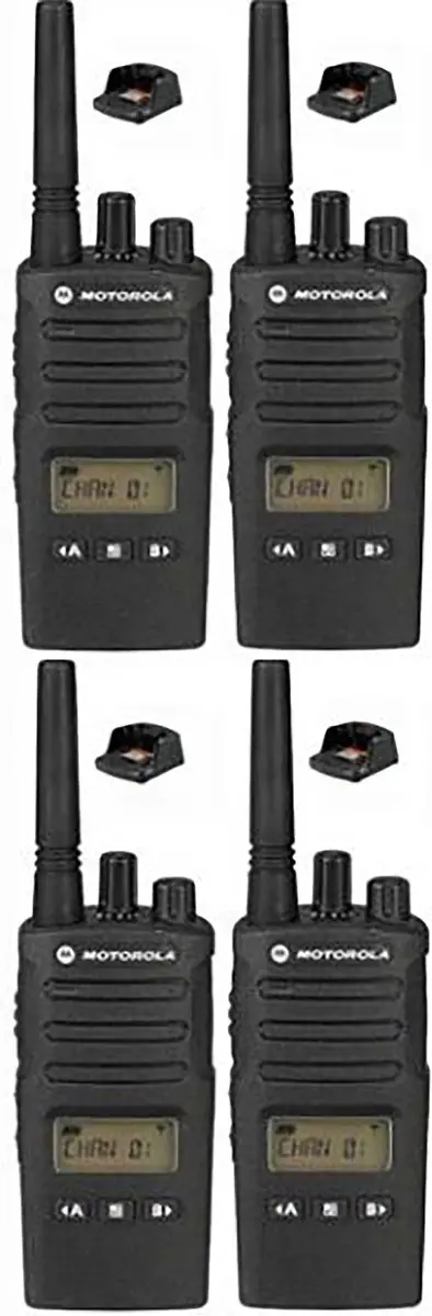 Set van 4 Motorola XT460 IP55 PMR446 Portofoon met display en tafellader