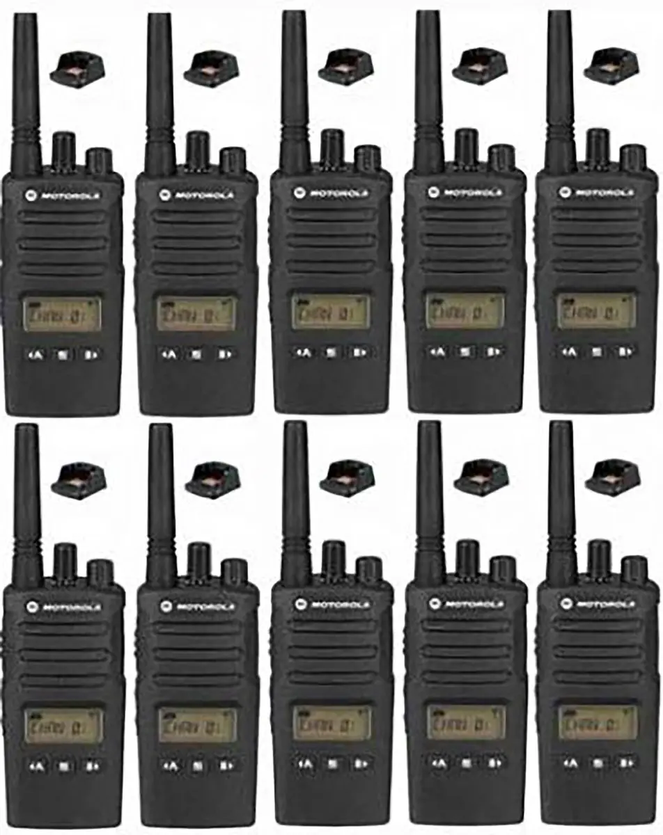 Set van 10 Motorola XT460 IP55 PMR446 Portofoon met tafellader