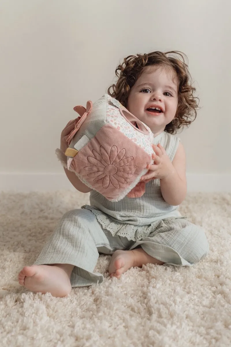 Nijntje Little Dutch Lucky Soft Activiteitenkubus Blossom - afbeelding 6 van 6