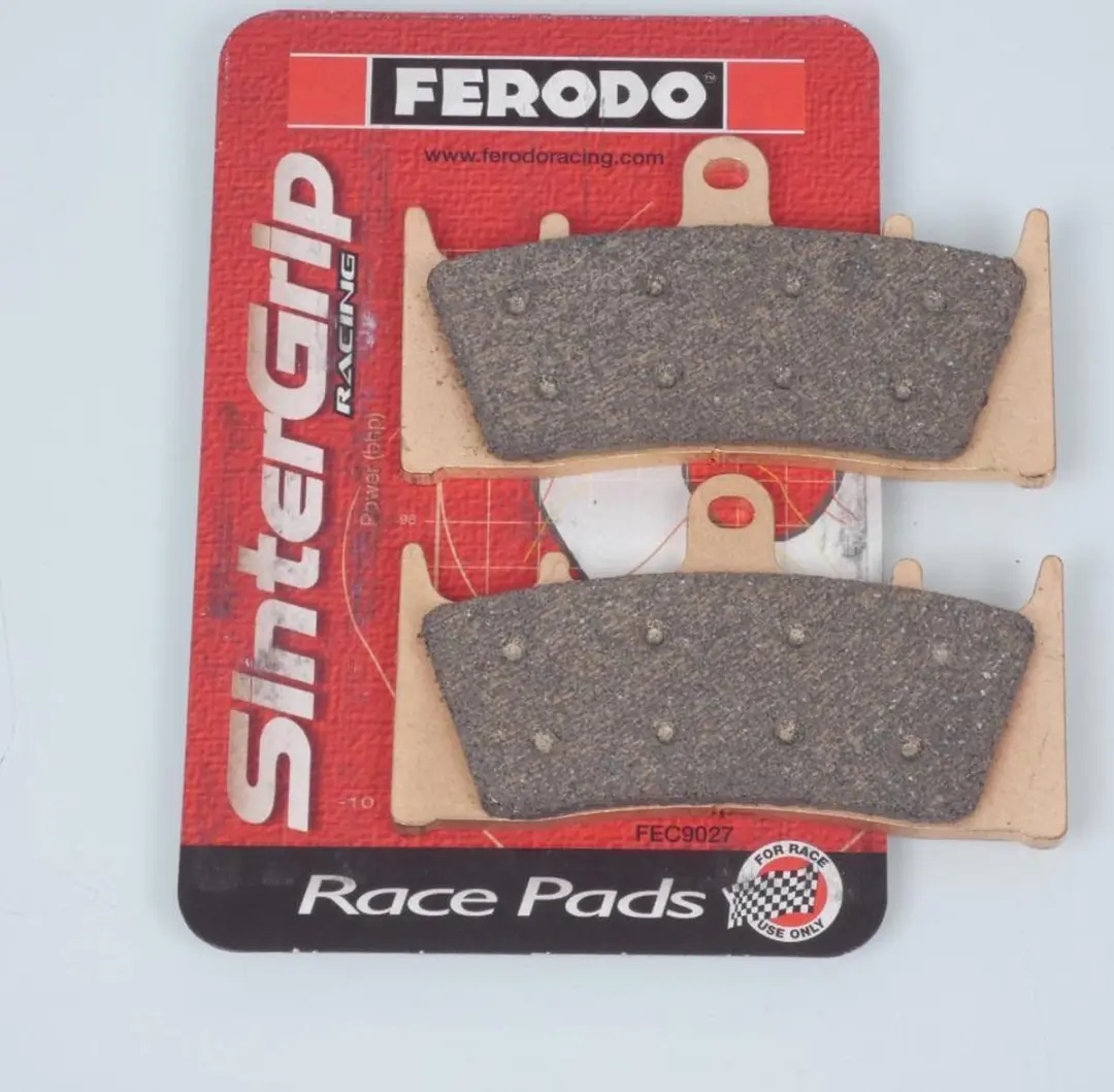 Plaquette de frein Ferodo pour Moto Kawasaki 1600 VN Mean streak 2004 AVG / AVD
