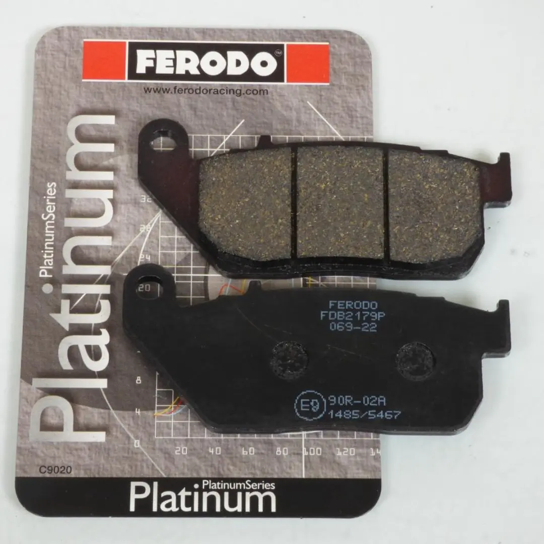 Plaquette de frein Ferodo pour Moto Harley Davidson 883 XL 2009 à 2013 LE2 / AV