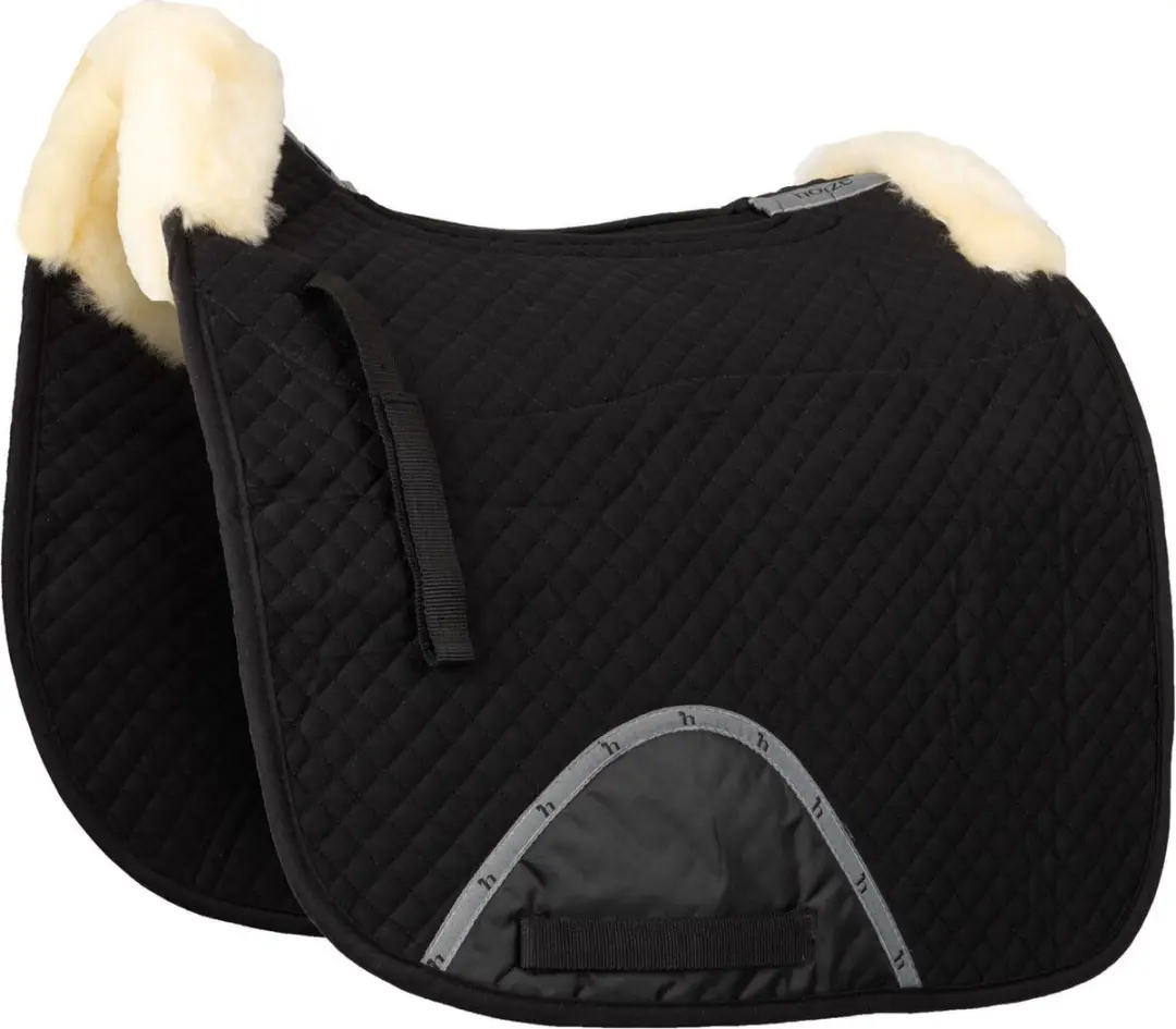 Horze Harleigh Lamsvel Zadeldek, Black, Warmblut