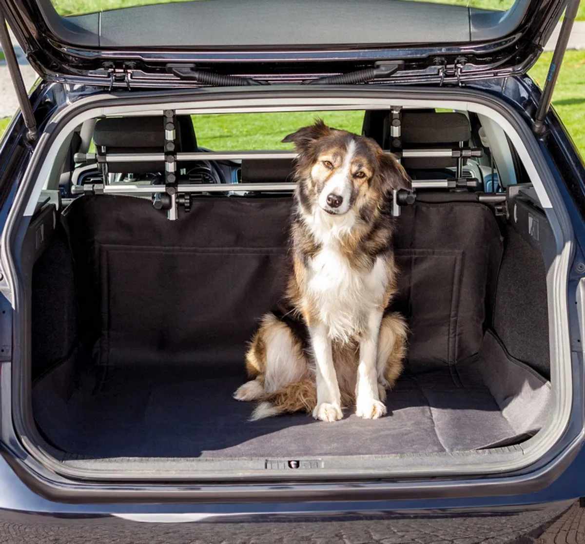 Trixie Autodeken Kofferbak Zwart - 120X150 CM