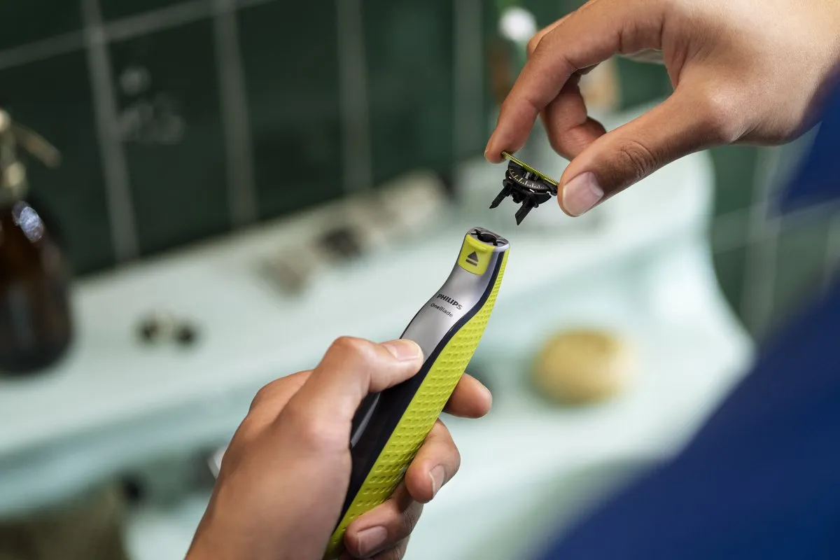 Philips OneBlade 360 QP410/30 Vervangmesjes - 2 Stuks - afbeelding 6 van 7