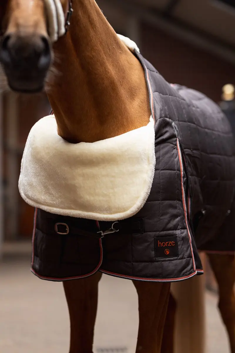Horze Comfort Schouderbeschermer M - Black - afbeelding 4 van 6