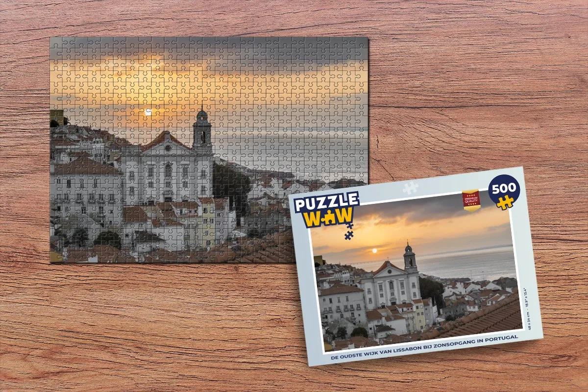 PuzzleWow De oudste wijk van Lissabon Legpuzzel 500 Stuks - Multicolor