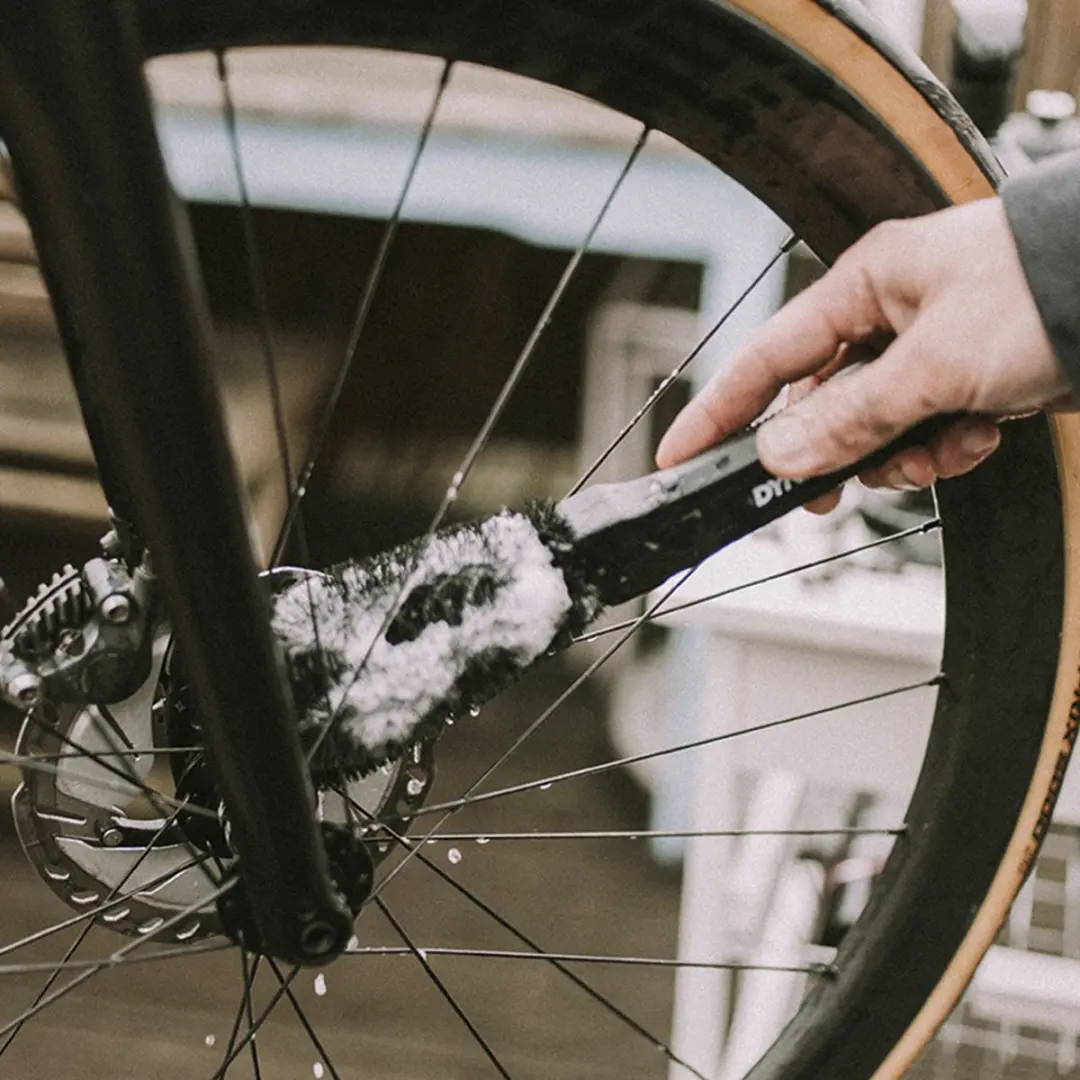 Dynamic Wheel and Component Brush
