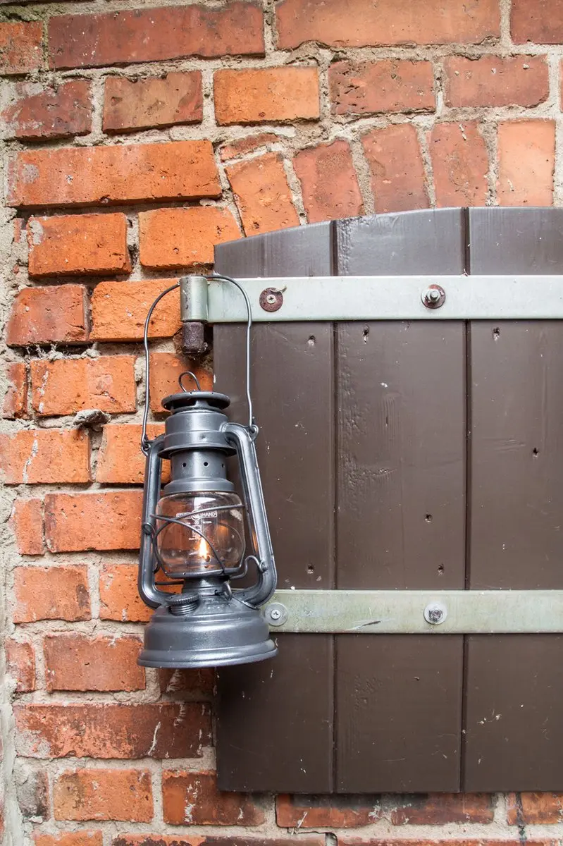 Feuerhand Hurricane Lantern 276 - Sprankelend Zilver - afbeelding 3 van 6
