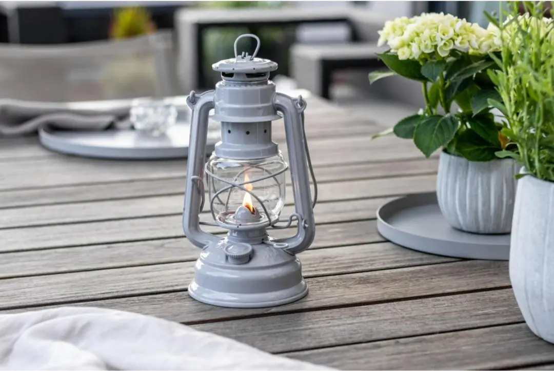 Feuerhand Hurricane Lantern FH276 Zacht beige - afbeelding 3 van 4