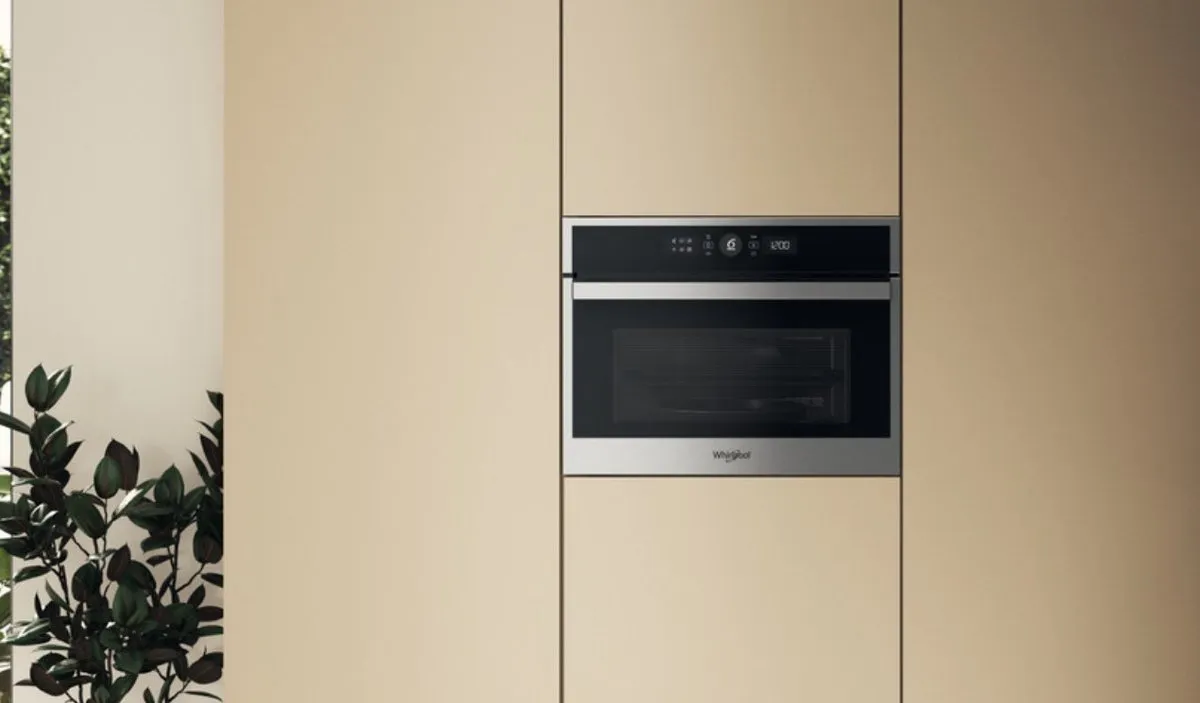 Whirlpool WMW47HMX CombiMagnetron/Oven 1600W - 40L - Inbouw - RVS