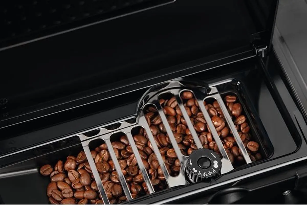 Electrolux KBC65T Volledig Automatische Espressomachine - 1,8L - Zwart