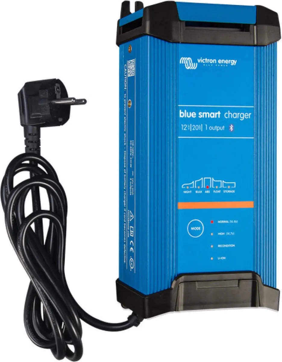 Victron Blue Smart IP22 12/20 Acculader