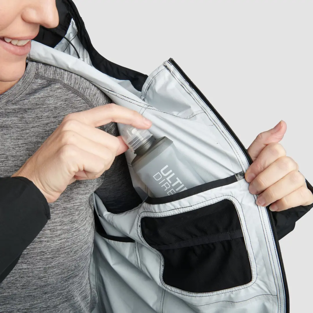 Ultimate Direction Deluge 2.5 Dames Jacket - Zwart S - afbeelding 4 van 6