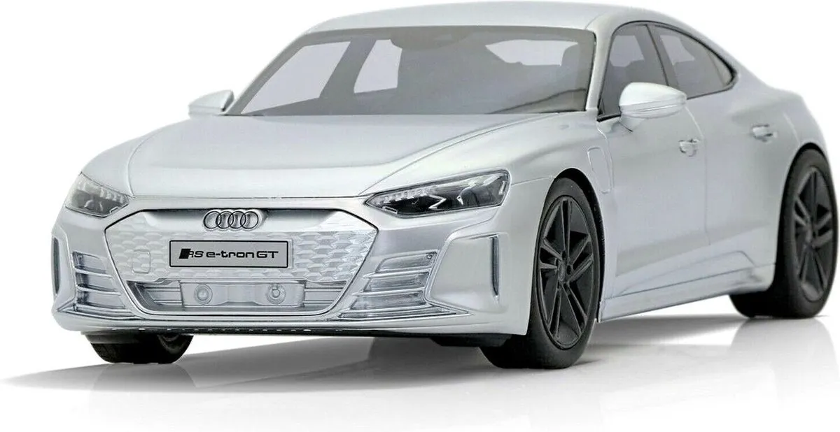Audi RS e-tron GT 1:18 Norev