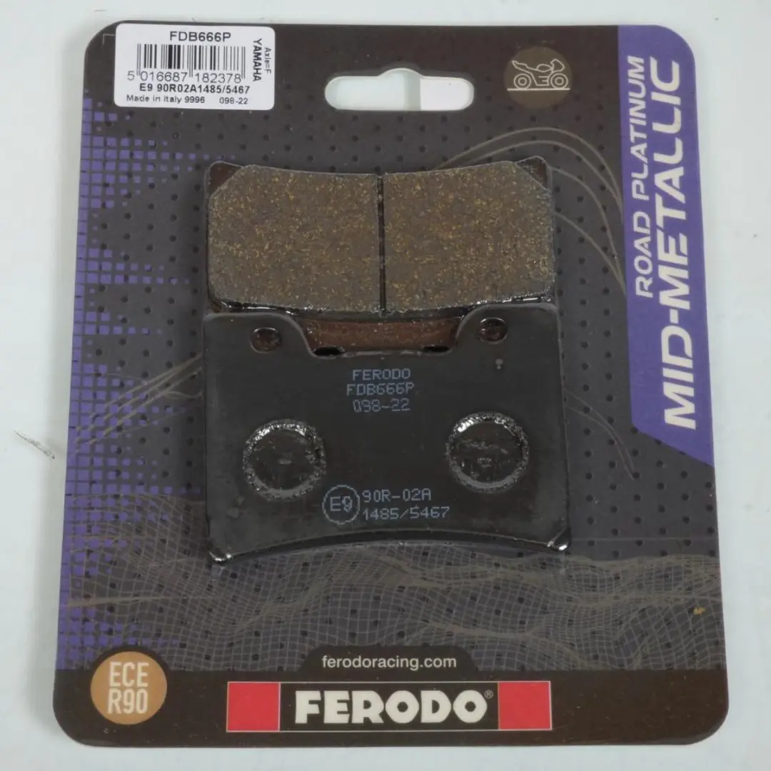 Plaquette de frein Ferodo pour Moto Yamaha 1200 V-Max 1999 à 2001 VP031 / AV /