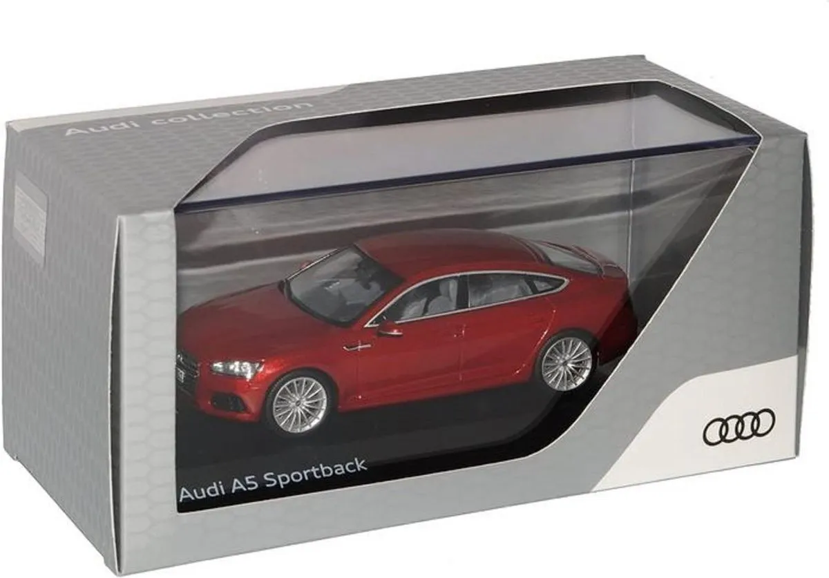Audi A4 Spark 1:43 Modelauto - Matador Rood