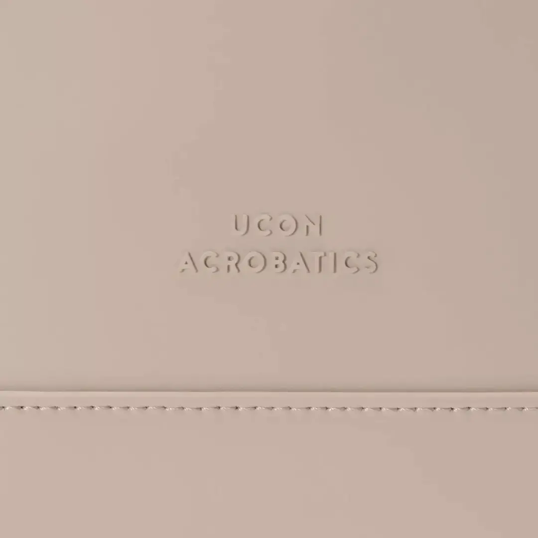 Ucon Acrobatics Yuto Medium Lotus Infinity Sand Rugzak