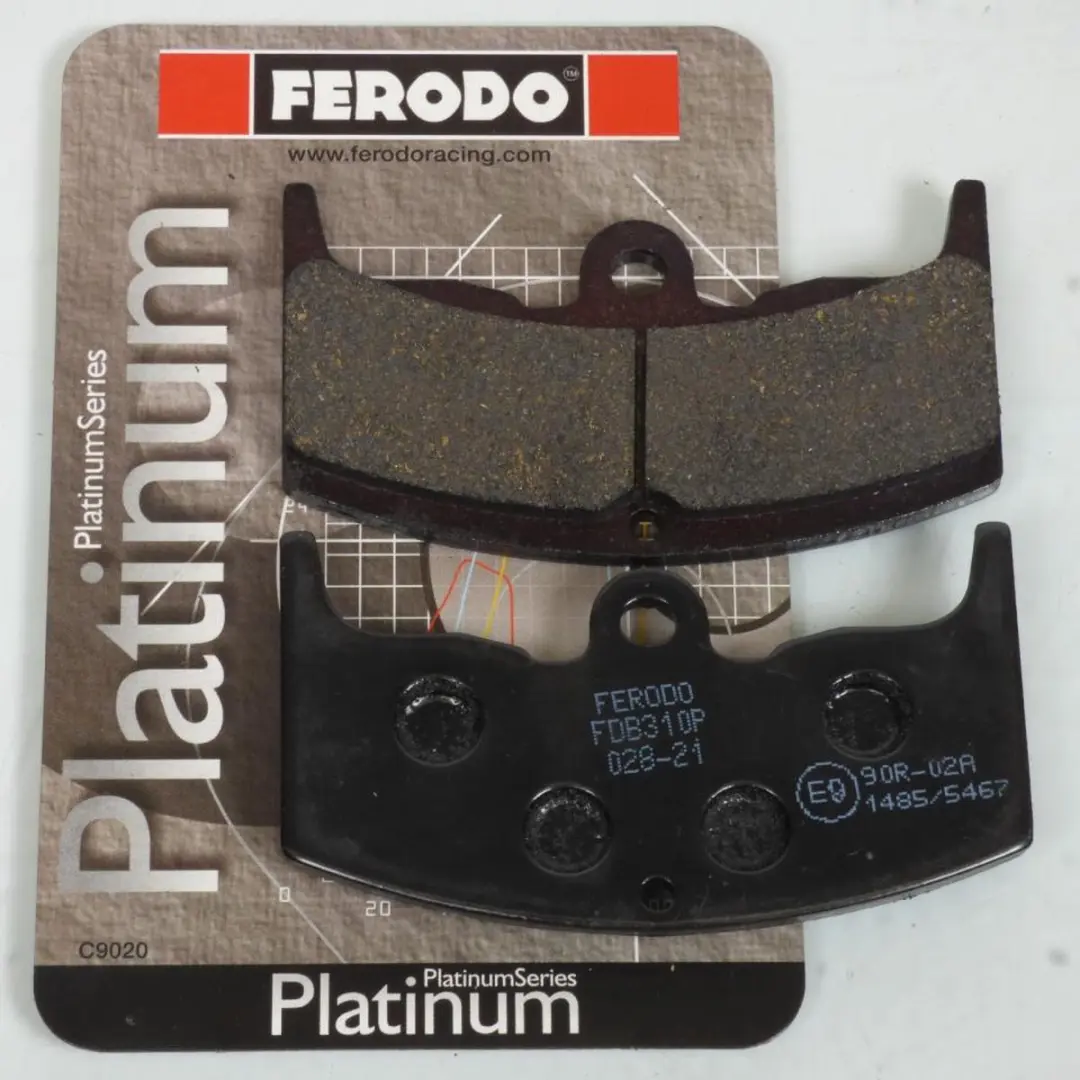 Remblokken Ferodo voor Motor Honda 250 VT 1983 tot 1987 MC08 / vooraan / FDB310P