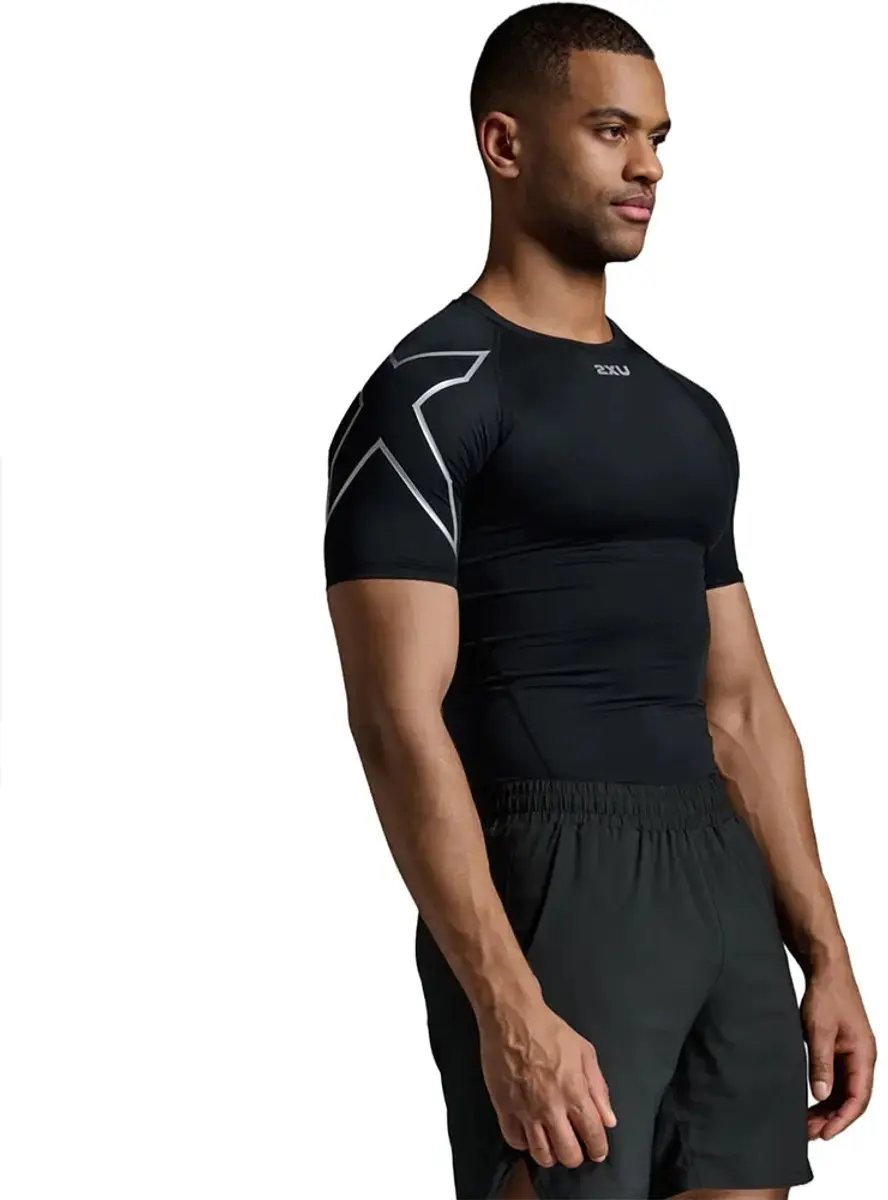 2XU Core Compression T-shirt M - afbeelding 3 van 4